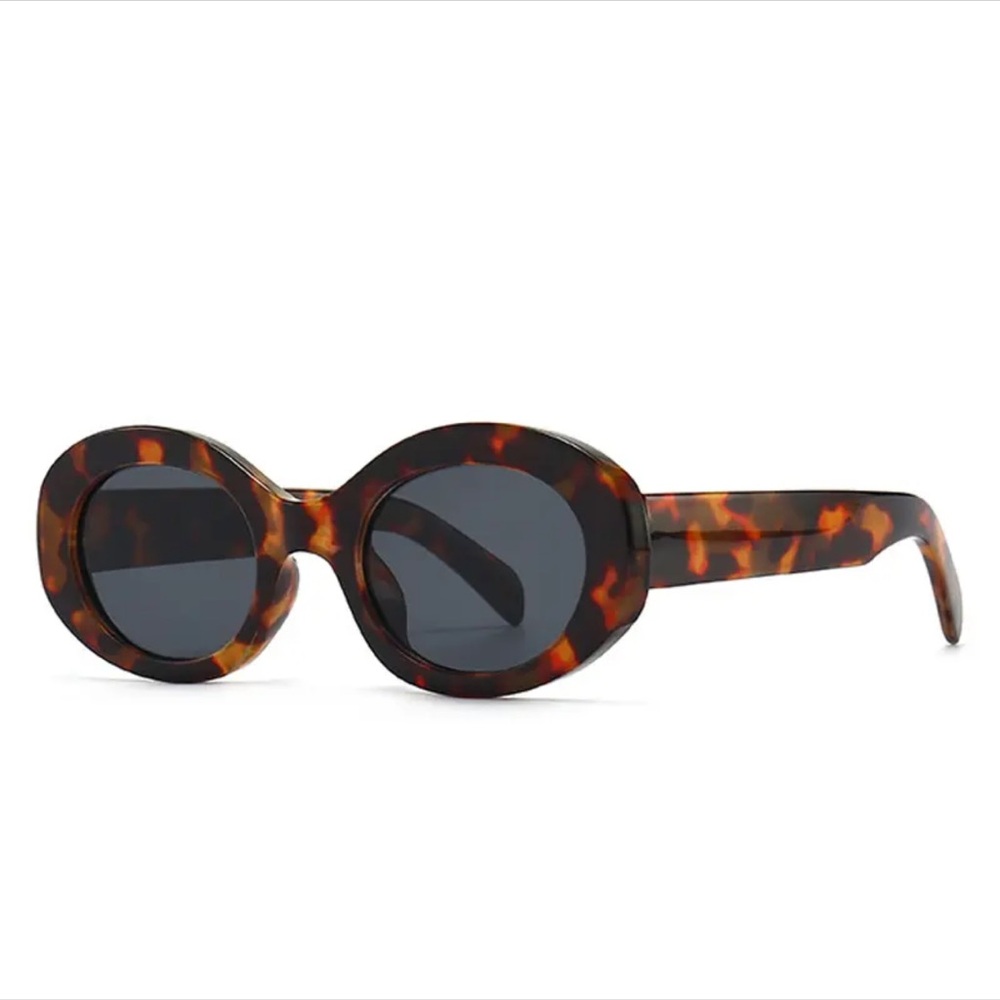 NWOT WF Sunglasses in Tortoise Shell